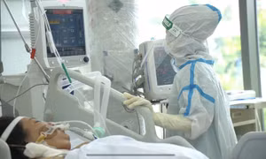 TP Hồ Chí Minh: F0 trở nặng tăng, Bệnh viện Hồi sức COVID-19 mở rộng giường bệnh