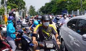 Làm gì để phòng các bệnh về da trong mùa nắng nóng?