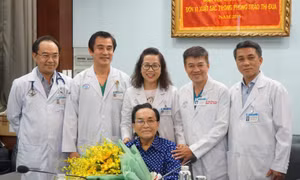 ECMO khẩn cấp ngay tại phòng thông tim để cứu sống nghệ sĩ cải lương Thanh Tuấn bị ngưng tim