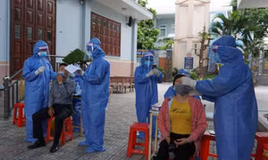Tỷ lệ lây nhiễm COVID-19 tại TP Hồ Chí Minh là 13 ca/triệu dân, ở mức báo động