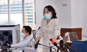 Xử phạt công ty cung cấp suất ăn cho Bệnh viện dã chiến số 8 vì để sâu bò trong thức ăn