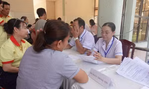 Y tế cơ sở ‘gồng gánh’ nhiều nhiệm vụ sau sắp xếp chính quyền địa phương hai cấp