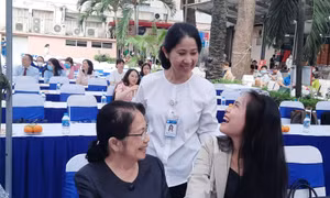 Hành trình của những em bé được sinh ra trong ống nghiệm