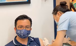 Bệnh viện tư nhân đầu tiên tại TP Hồ Chí Minh tổ chức tiêm vaccine phòng COVID-19
