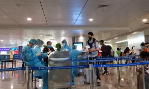 Tình hình COVID-19 ngày 17/1: TP Hồ Chí Minh giảm số ca mắc mới, Hà Nội vẫn ‘nóng’