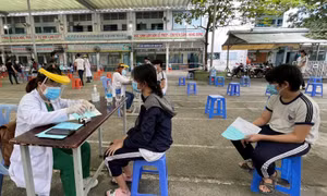 TP Hồ Chí Minh sẽ triển khai tiêm vaccine cho gần 900.000 trẻ như thế nào?
