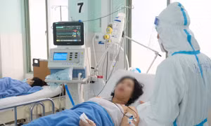 Báo động nhiều thai phụ mắc COVID-19 nguy kịch vì không tiêm vaccine 