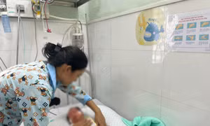Bệnh ho gà ở trẻ gia tăng, cần chủ động đưa trẻ tiêm vaccine