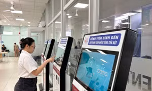 Bệnh viện Bình Dân hướng tới trung tâm đào tạo phẫu thuật robot của khu vực