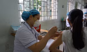 TP Hồ Chí Minh: Cần hơn 8,1 triệu liều vaccine để tiêm phủ cho 7,2 triệu dân đến cuối năm