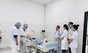 Đưa kỹ thuật chạy thận ra Côn Đảo giúp người bệnh an tâm điều trị tại chỗ