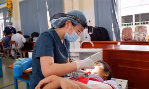 TP Hồ Chí Minh ra quân triển khai chăm sóc sức khỏe răng miệng cho học sinh tiểu học