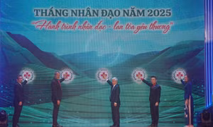 Phát động Tháng Nhân đạo năm 2025 cấp quốc gia