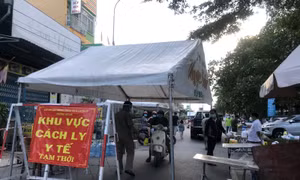 TP Hồ Chí Minh: Phong tỏa 14 block chung cư Ehome 3 với khoảng 7.600 cư dân