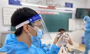 TP Hồ Chí Minh đã tiêm hơn 200.000 liều vaccine Vero Cell, đang kiểm định thêm 1 triệu liều 
