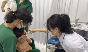 Bệnh sởi quay trở lại, cảnh báo 'khoảng trống miễn dịch' trong cộng đồng