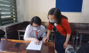 TP Hồ Chí Minh có 8 thí sinh lớp 10 bị tai nạn không thể làm bài, 1 thí sinh F0