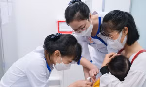 TP Hồ Chí Minh: Mở thêm 60 điểm tiêm vaccine sởi miễn phí tại các cơ sở y tế tư nhân
