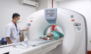 Tín hiệu vui từ triển khai Nghị quyết 30: Bệnh viện Chợ Rẫy không còn 'đắp chiếu' máy móc