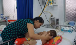 TP Hồ Chí Minh: Số trẻ mắc bệnh tay chân miệng tăng hơn 81%