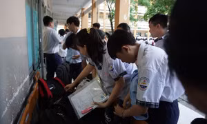 Kỳ thi tuyển sinh lớp 10 TP Hồ Chí Minh: Thí sinh bắt đầu thi môn Ngữ văn