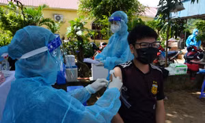 TP Hồ Chí Minh: Số ca mắc COVID-19 đã đi ngang, thay đổi giải pháp chống dịch phù hợp