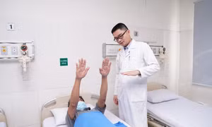Người đàn ông Campuchia sang Việt Nam khám bệnh và phát hiện bị mắc bệnh hiếm gặp