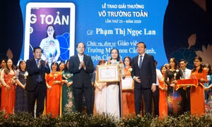 TP Hồ Chí Minh trao giải thưởng Võ Trường Toản cho 50 nhà giáo tiêu biểu