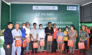 Food Bank Việt Nam ra mắt kho thực phẩm dành cho người khó khăn tại Kiên Giang