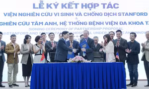 Ký kết hợp tác nghiên cứu, phát triển thuốc mới