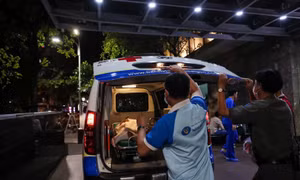 TP Hồ Chí Minh: Hai sinh viên phải nhập viện cấp cứu vì bị đâm hơn 20 nhát dao
