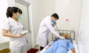 Bệnh viện Chợ Rẫy hỗ trợ y tế cơ sở Phú Quốc xử trí thành công hai ca đột quỵ não cấp