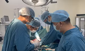 Dùng niêm mạc miệng để tái tạo niệu đạo dương vật