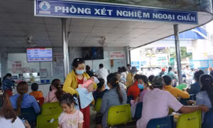 TP Hồ Chí Minh: Lo ngại một số dịch bệnh nguy hiểm ở trẻ vì thiếu vaccine