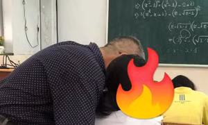 Đình chỉ hoạt động giảng dạy giáo viên bị tố sàm sỡ học sinh trong giờ học
