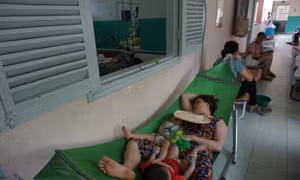 Dịch bệnh truyền nhiễm vẫn diễn biến phức tạp, có nguy cơ tăng