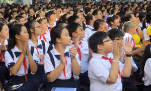 Sáng 19/8, khoảng 1,4 triệu học sinh TP Hồ Chí Minh tựu trường