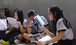 Có sinh viên chỉ tập trung học lấy bằng cấp để giữ vị trí cao trong xã hội
