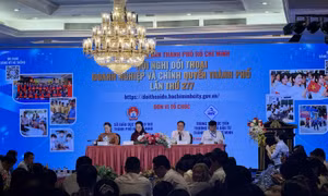 Kết nối nguồn lực tư nhân với giáo dục công lập