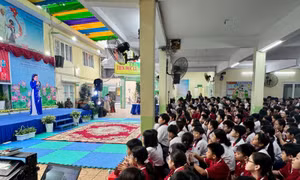 Sân khấu học đường bồi đắp tình yêu lịch sử và nghệ thuật dân tộc