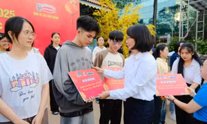 TP Hồ Chí Minh: Nhiều hoạt động chăm lo Tết cho sinh viên, người lao động