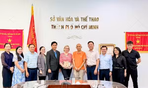 Chỉ thị 04-CT/TW: 'Cú hích' tái định vị ngành xuất bản trong kỷ nguyên số