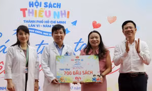 Mang sách đến bệnh viện, lan tỏa văn hóa đọc cho thiếu nhi