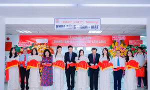 HIU khánh thành Trung tâm Mô phỏng - Tiền lâm sàng Răng Hàm Mặt hiện đại, chuẩn hóa đào tạo bác sĩ theo năng lực