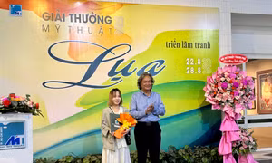 Tranh lụa 'hồi sinh' khẳng định sức sống chất liệu truyền thống