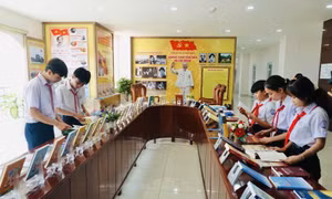 Hơn 10.600 bản sách được trang bị cho xã, phường, đặc khu tại TP Hồ Chí Minh