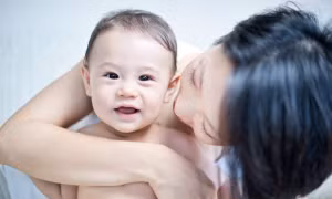 Phụ nữ Trung Quốc xin tinh trùng người ngoại quốc để sinh con