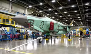 Bộ Quốc phòng Mỹ tạm dừng tiếp nhận tiêm kích F-35 