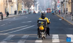Nhân viên giao đồ ăn cứu mạng khách hàng đặt 'bữa ăn cuối cùng'