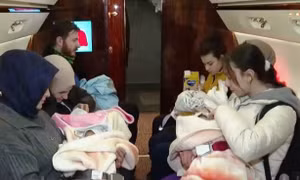 Thổ Nhĩ Kỳ sơ tán trẻ sơ sinh bằng chuyên cơ tổng thống